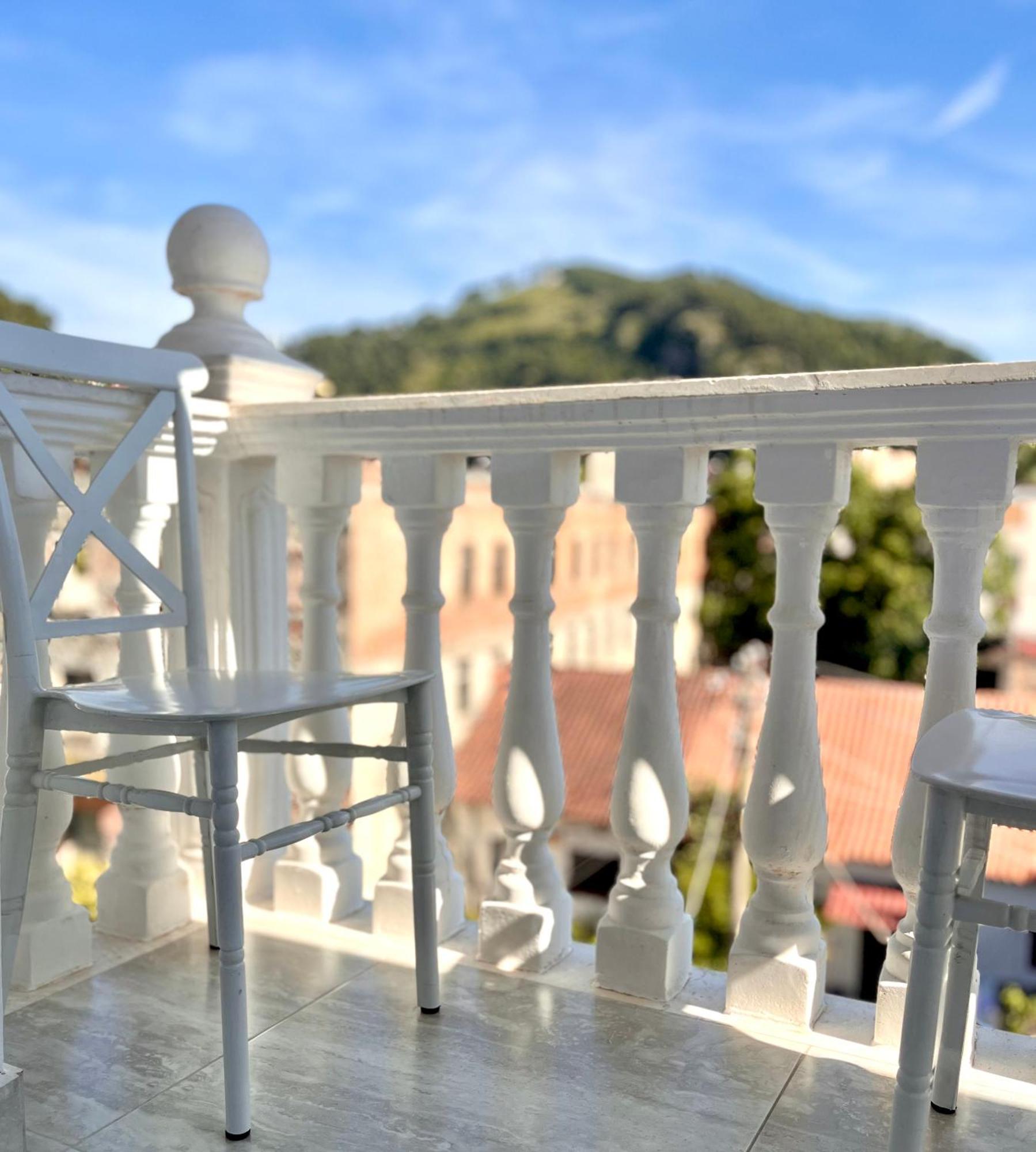 Mili Hotel Berat Exterior photo